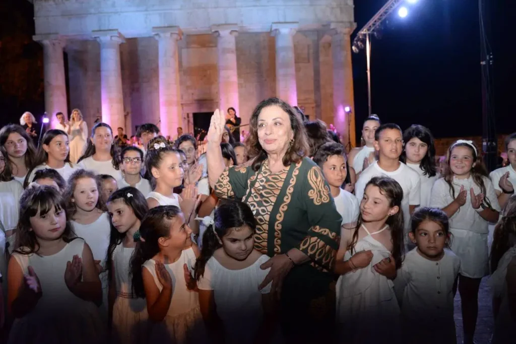 Χαρις Αλεξιου Αφιειρωμα Κερκυρα